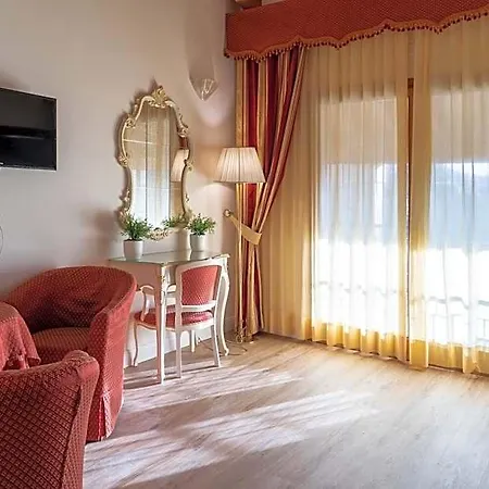 Canova Sport & Relax Hotell 3*
